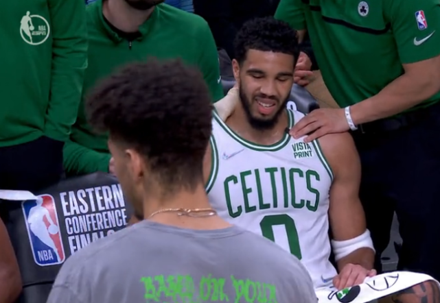 I Boston Celtics pareggiano Miami Heat